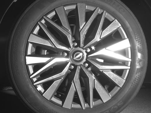 Used 2025 Nissan Altima 2.5 SV FWD image 12