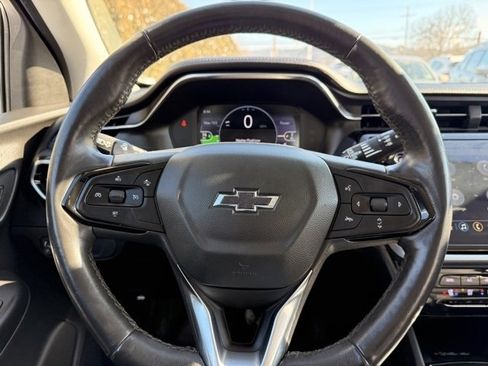 Used 2022 Chevrolet Bolt EUV Premier image 27