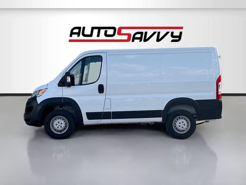 Used 2024 RAM ProMaster 1500 w/ Safety Group FWD image 4
