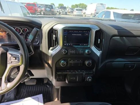 Used 2020 Chevrolet Silverado 2500 LT AWD/4WD image 8