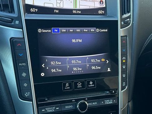 Used 2018 INFINITI Q60 3.0t Luxe w/ Sensory Package 3.0T Luxe AWD/4WD image 19