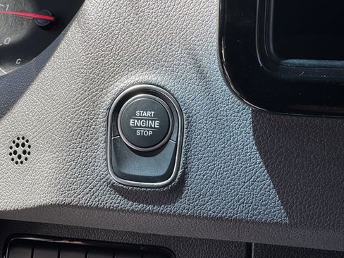 New 2025 Mercedes-Benz Sprinter 2500 image 21