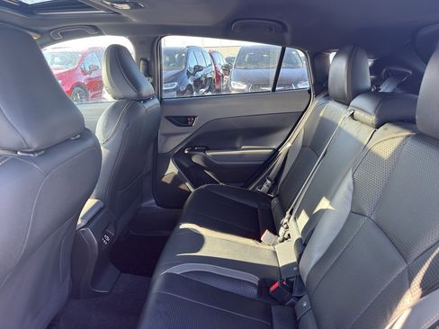 Used 2024 Subaru Crosstrek 2.5i Wilderness image 33