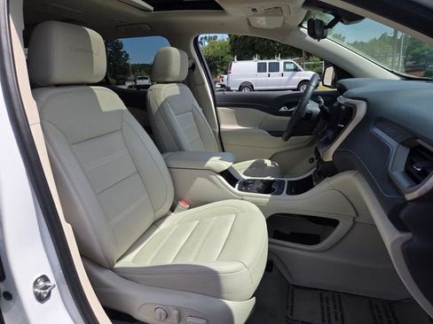 Used 2020 GMC Acadia Denali w/ Trailering Package AWD/4WD image 19