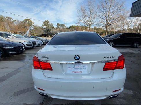 Used 2009 BMW 750Li image 9