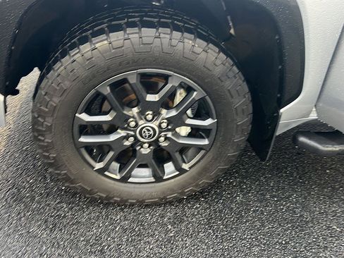 Used 2023 Toyota Tundra Platinum image 41