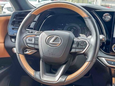 Certified 2024 Lexus RX 350h w/ Convenience Package image 14