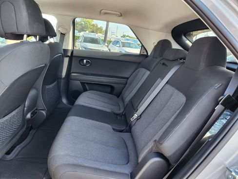 Used 2025 Hyundai Ioniq 5 SE image 28