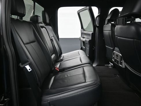 Certified 2022 Ford F250 Lariat w/ Lariat Value Package image 16