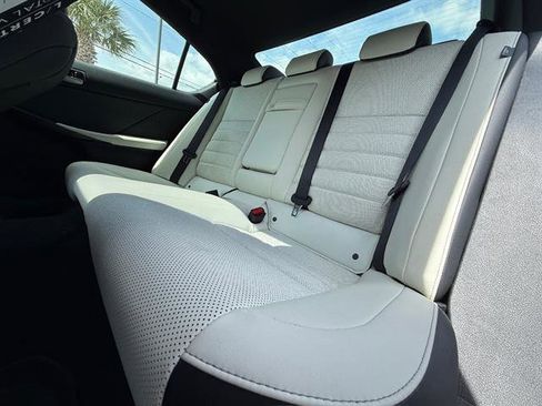 Used 2022 Lexus IS 350 F Sport w/ Navigation Package RWD image 10