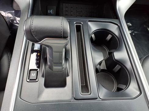 Used 2024 Ford F150 Platinum w/ Equipment Group 702A High image 22