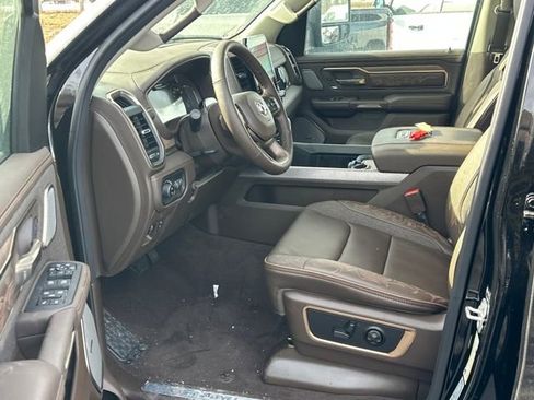 New 2026 RAM 1500 Limited w/ Trailer Tow Group image 16