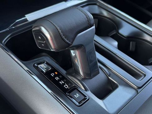 New 2025 Ford F150 Lariat w/ Equipment Group 501A Mid image 17