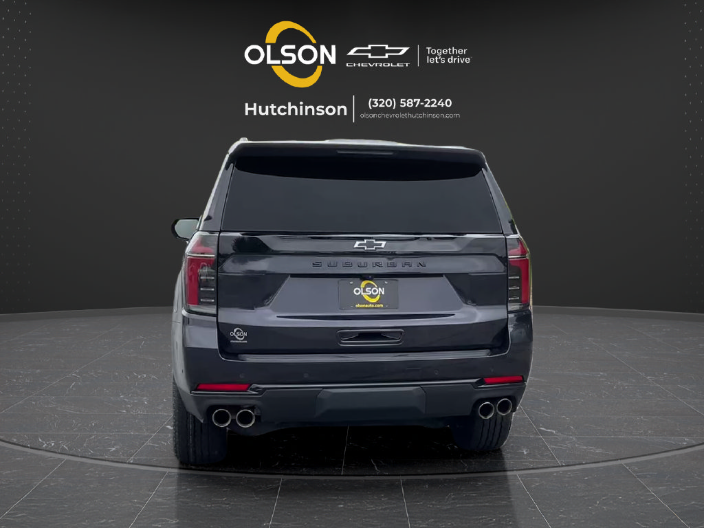 Used 2025 Chevrolet Suburban Z71 AWD/4WD image 4