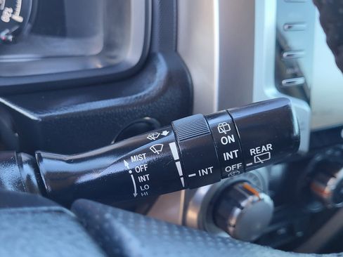 Used 2020 Toyota 4Runner SR5 Premium image 35