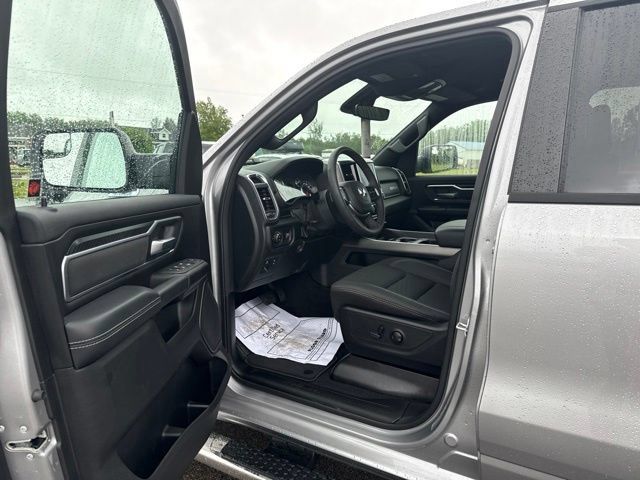 Used 2026 RAM 1500 Big Horn AWD/4WD image 13