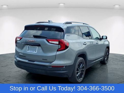 Used 2023 GMC Terrain SLE w/ Elevation Edition AWD/4WD image 5
