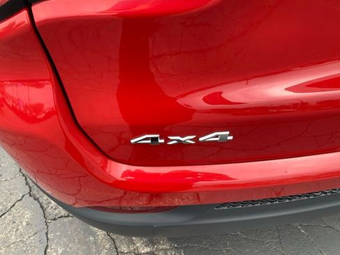 Used 2019 Jeep Compass Latitude w/ Popular Equipment Group AWD/4WD image 9