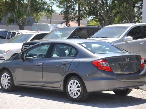 Used 2012 Honda Civic LX image 5