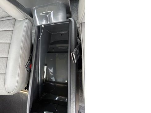 Used 1989 Jeep Wrangler 4WD image 27