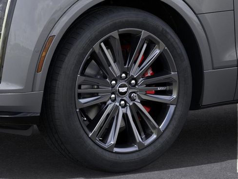 New 2026 Cadillac Lyriq V w/ LPO, Floor Liner Package image 40