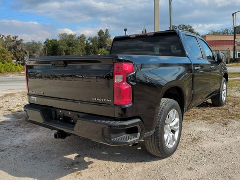 Used 2022 Chevrolet Silverado 1500 Custom image 4