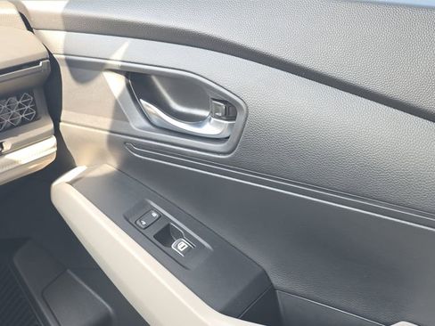 Used 2024 Honda Accord LX image 14