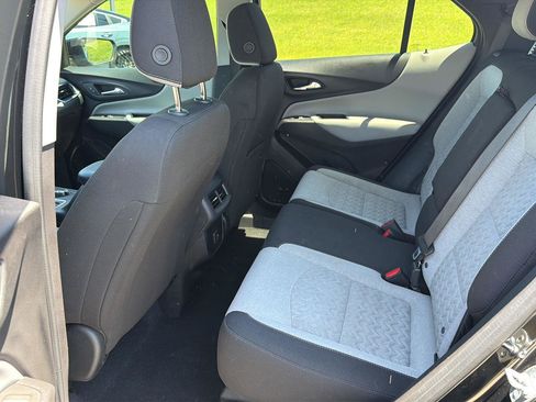Used 2024 Chevrolet Equinox LS w/ LS Convenience Package FWD image 11