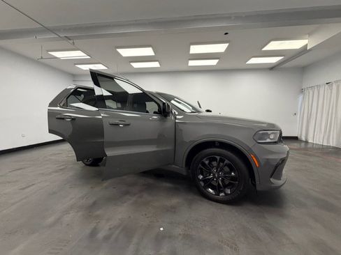 Used 2021 Dodge Durango GT w/ Blacktop Package AWD/4WD image 21