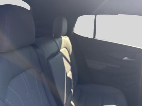New 2026 Buick Envista Avenir FWD image 21
