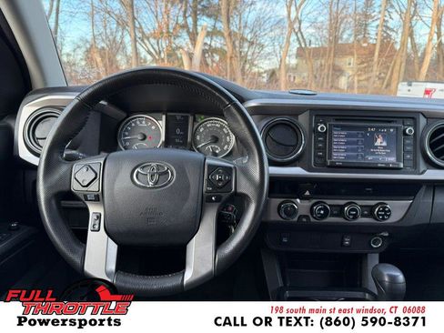 Used 2017 Toyota Tacoma SR5 image 22