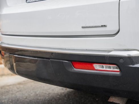 Used 2022 Jeep Wagoneer Series III w/ Premium Group I image 10