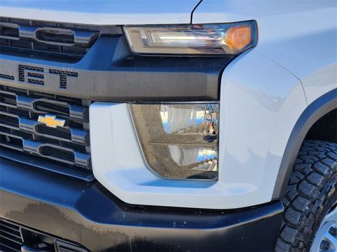 Used 2022 Chevrolet Silverado 2500 W/T w/ WT Fleet Convenience Package image 9