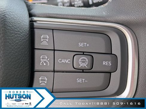 New 2026 Jeep Grand Wagoneer 2WD image 22