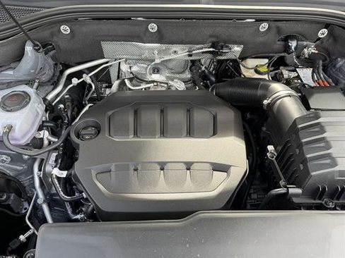 New 2026 Volkswagen Atlas SE image 13