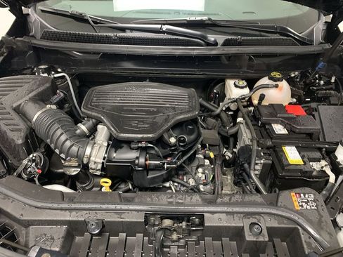 Used 2025 Cadillac XT5 Premium Luxury w/ LPO, Floor Liner Package AWD/4WD image 20