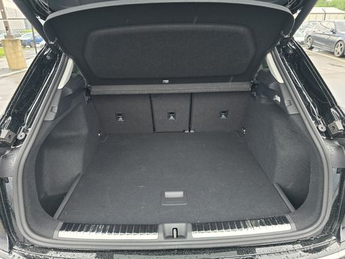 New 2026 Audi Q3 quattro 2.0T AWD/4WD image 18