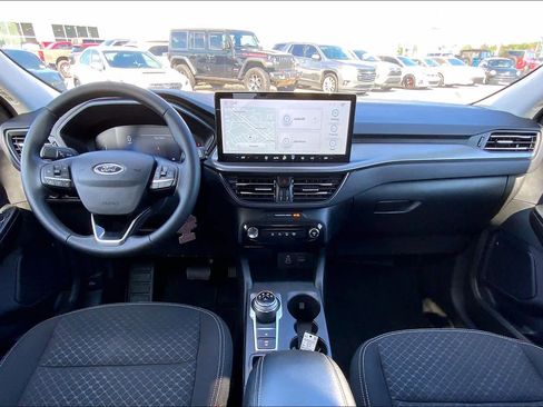 Certified 2024 Ford Escape Active w/ Tech Pack #1 image 15