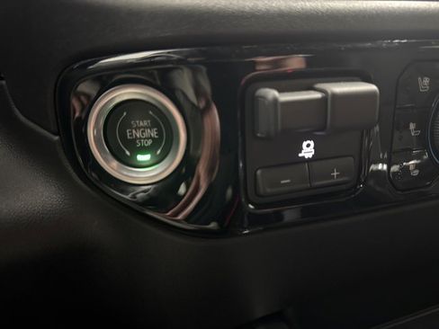 Used 2024 Chevrolet Silverado 1500 LTZ w/ LTZ Convenience Package II image 16