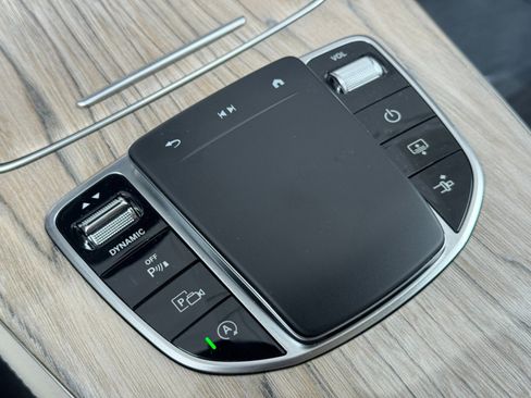 Used 2023 Mercedes-Benz E 450 Coupe image 34