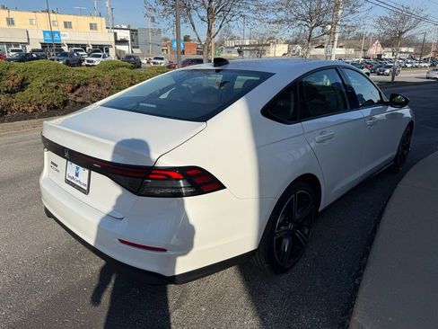 New 2026 Honda Accord SE image 6