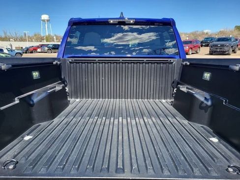 Used 2024 Toyota Tacoma TRD Off-Road AWD/4WD image 26