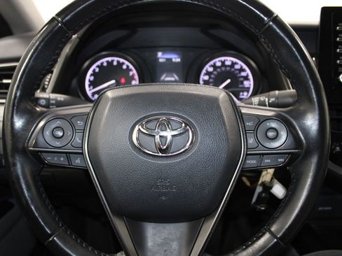 Used 2022 Toyota Camry SE FWD image 30
