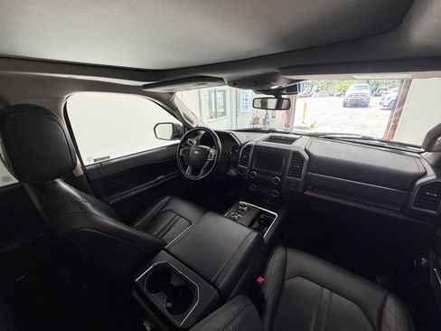 Used 2018 Ford Expedition Platinum AWD/4WD image 29