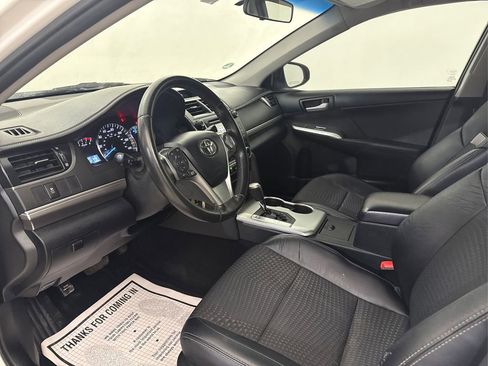 Used 2012 Toyota Camry SE image 24