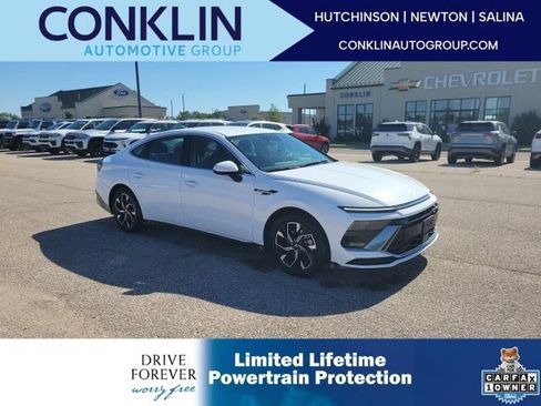 Used 2025 Hyundai Sonata SEL FWD image 1
