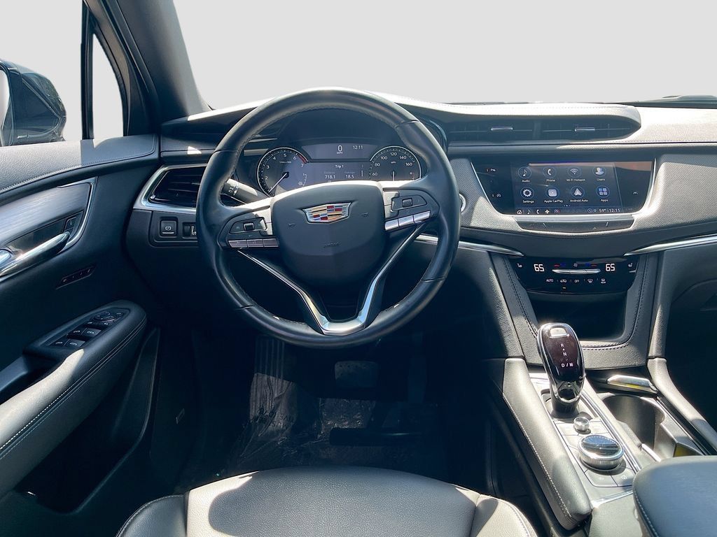 Used 2024 Cadillac XT6 Luxury AWD/4WD image 22