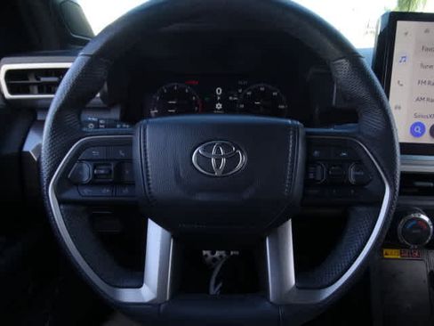 Used 2025 Toyota Tacoma TRD Sport image 25