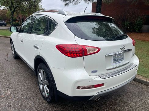 Used 2016 INFINITI QX50 2WD w/ Premium Plus Package image 3