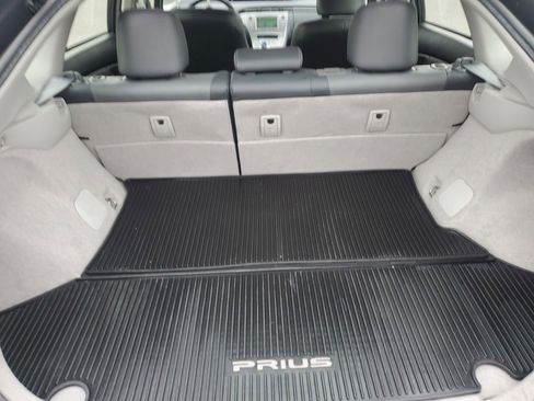 Used 2015 Toyota Prius Four image 23